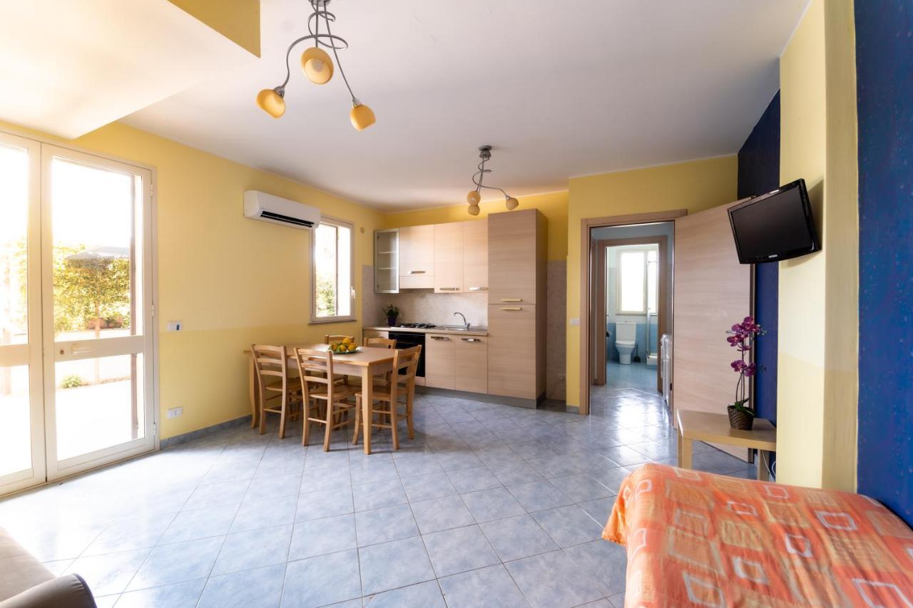Le Ville Della Contea -Vacation Rentals Mascali Exterior foto