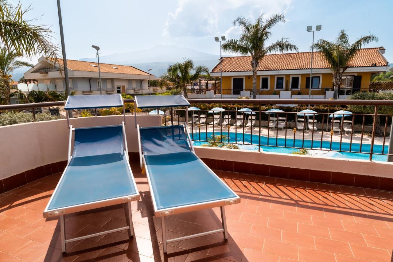 Le Ville Della Contea -Vacation Rentals Mascali Exterior foto
